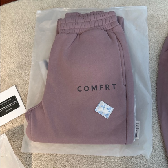 Comfrt women’s orchid, color, tranquil, hoodie, and sweatpants new small - Picture 4 of 5
